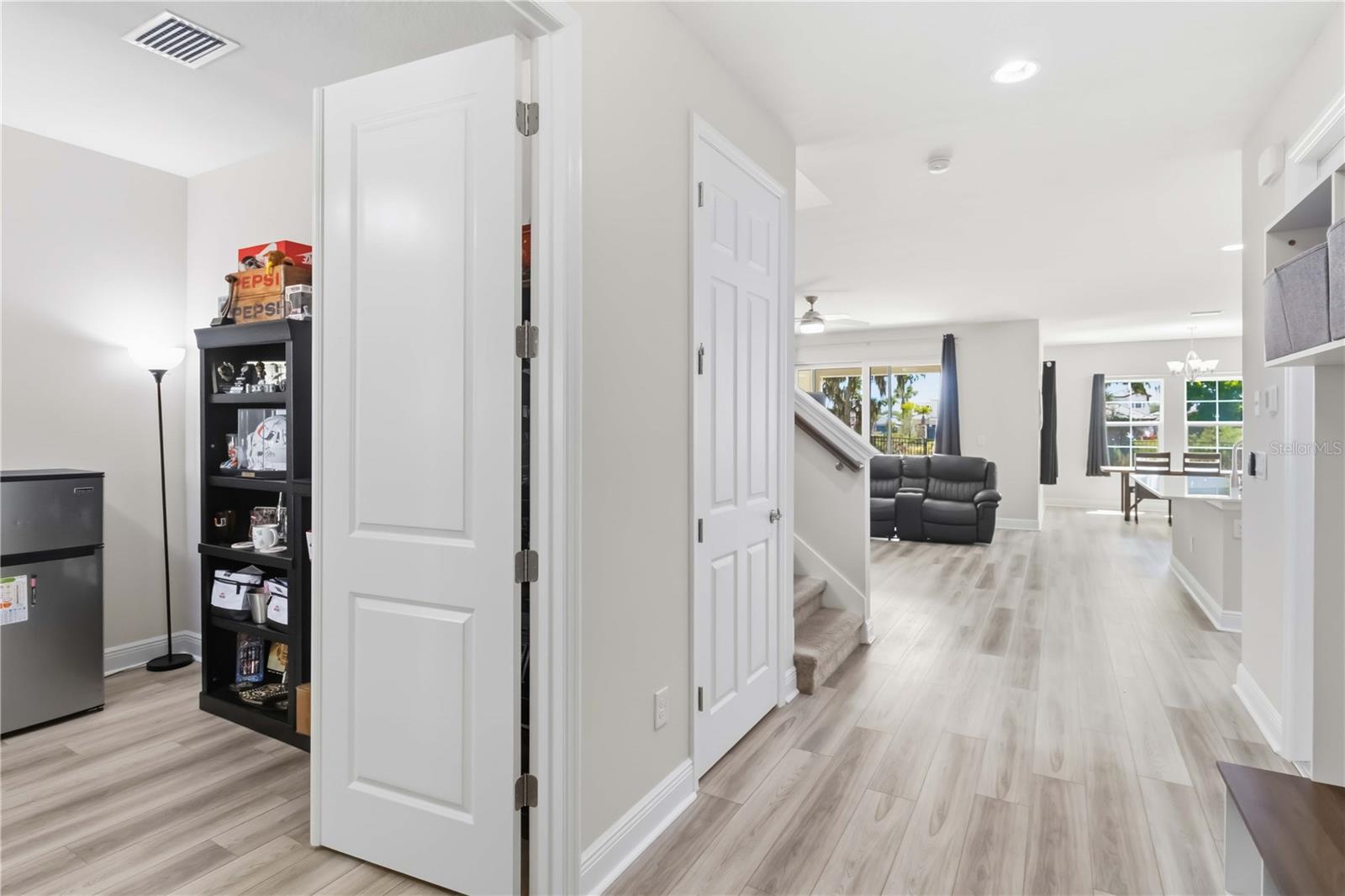 8' Doors for Grand Feeling