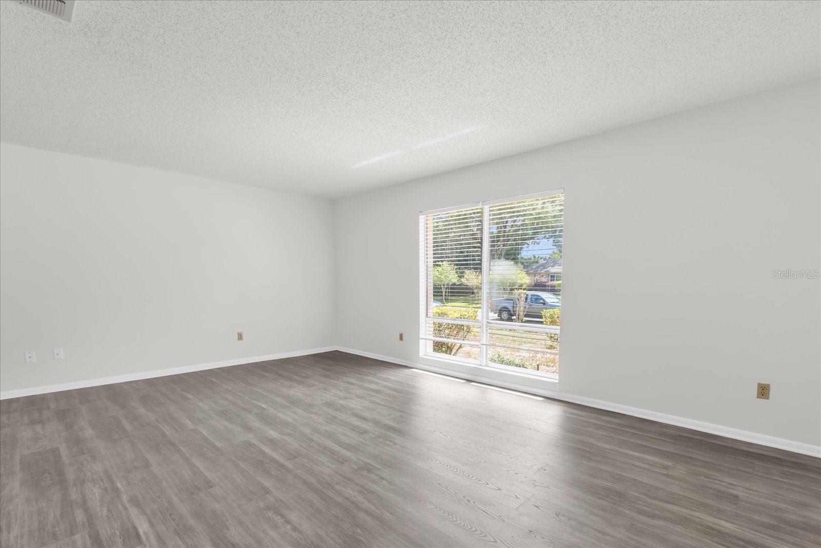 8407 ROANNE DR, ORLANDO, FL, 32817