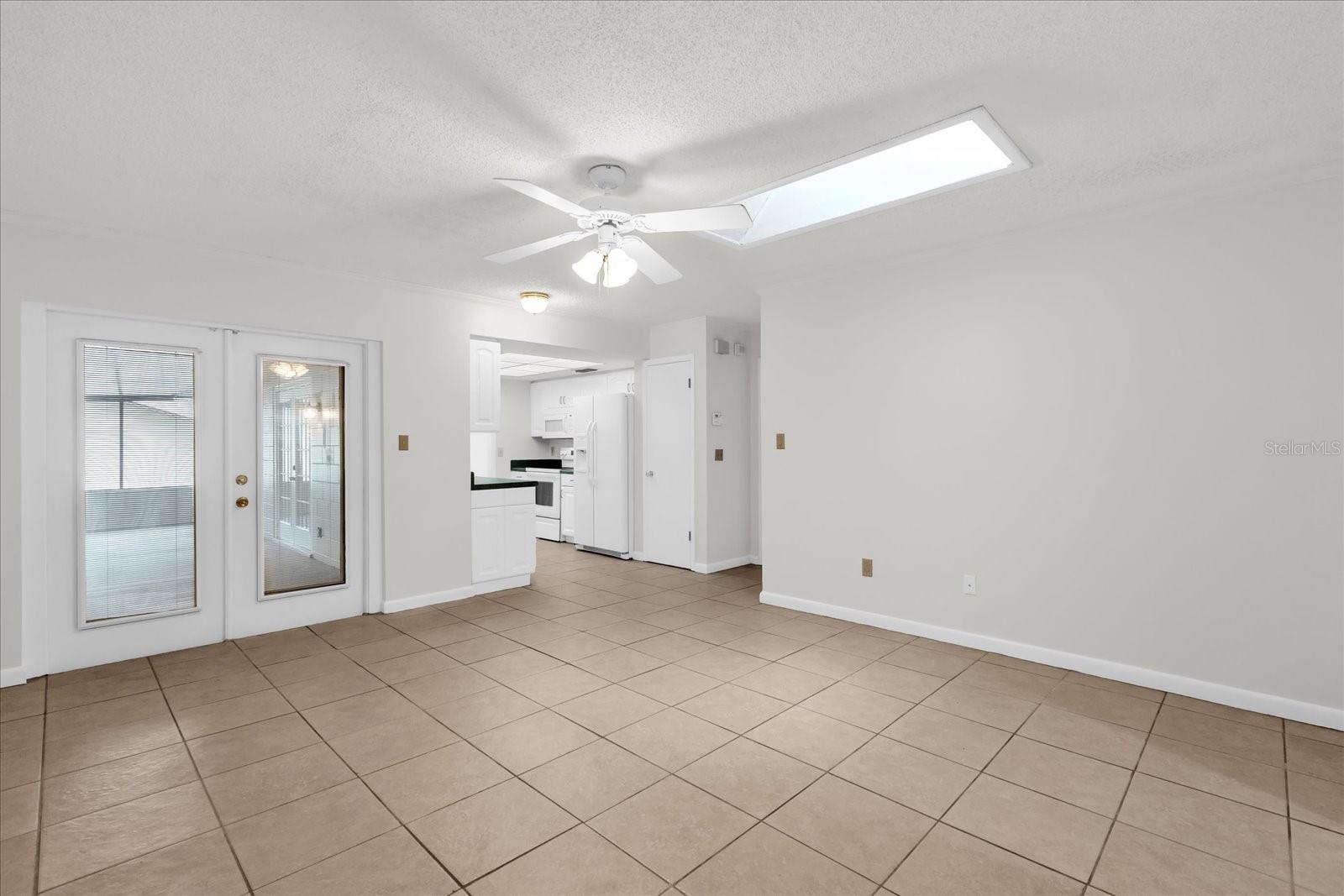 8407 ROANNE DR, ORLANDO, FL, 32817
