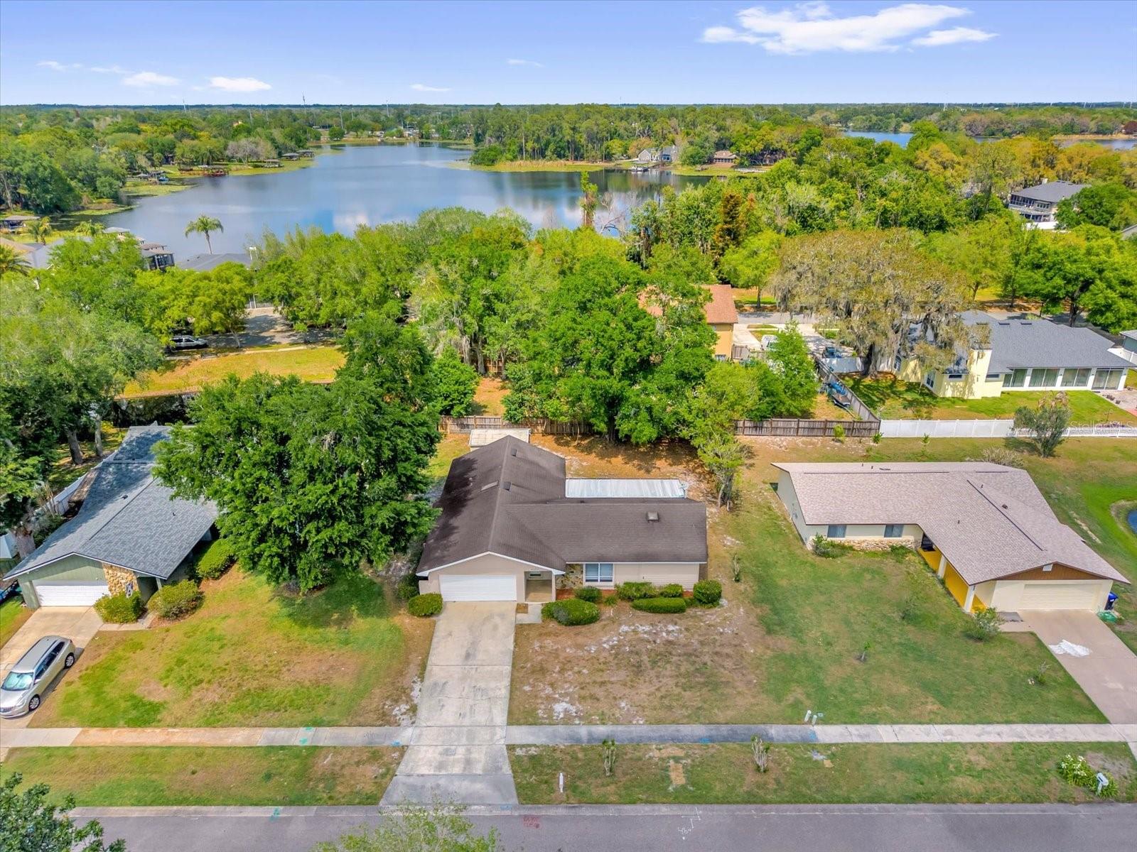 8407 ROANNE DR, ORLANDO, FL, 32817