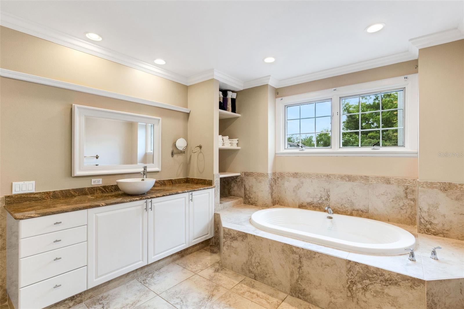 2984 JEFF MYERS CIR, SARASOTA, FL, 34240