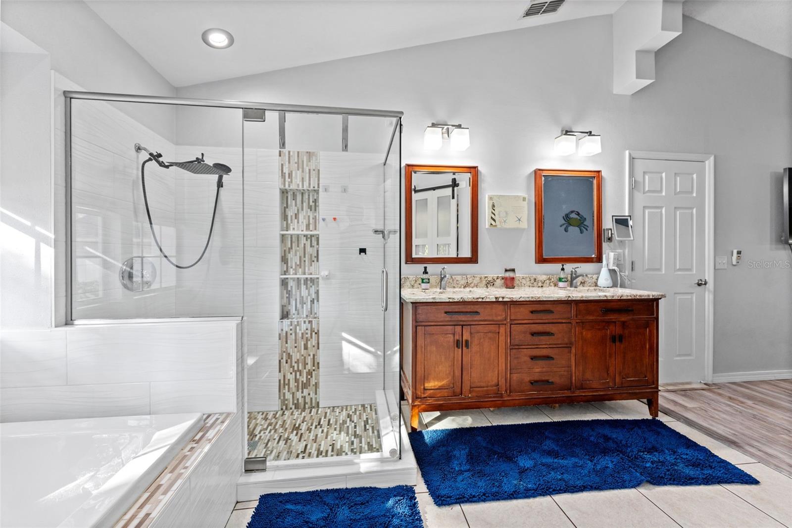 956 EDGEHILL DR, PALM HARBOR, FL, 34684