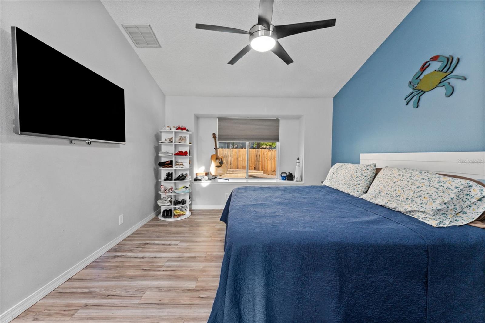 956 EDGEHILL DR, PALM HARBOR, FL, 34684