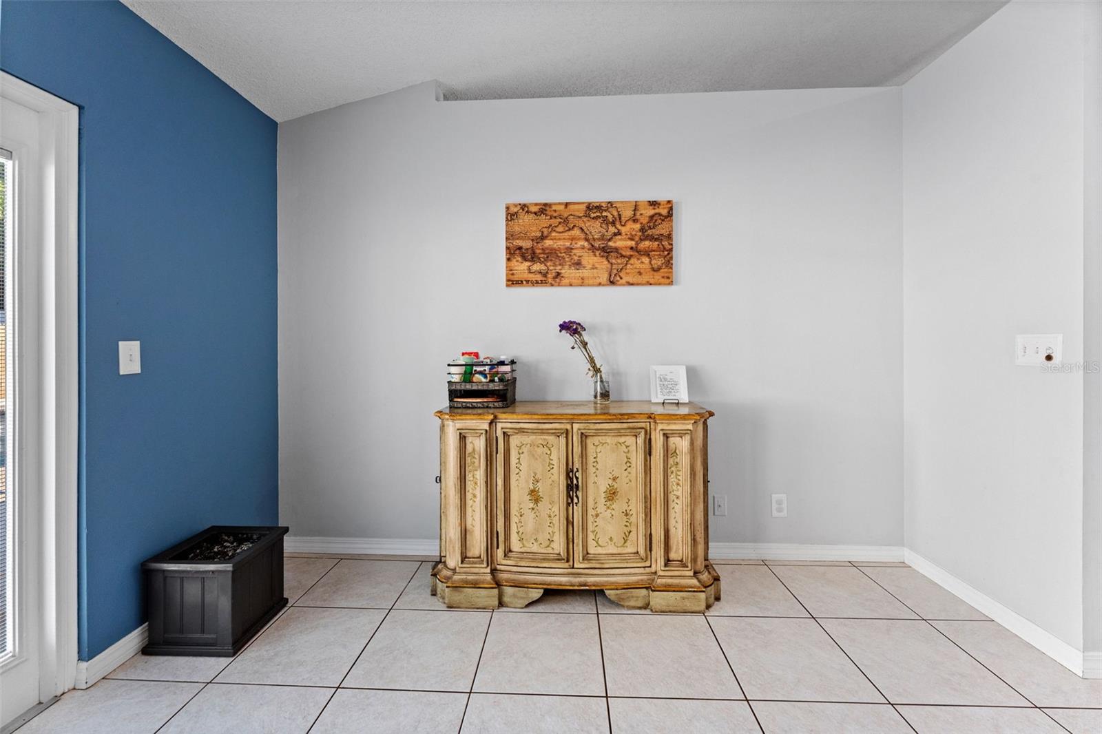 956 EDGEHILL DR, PALM HARBOR, FL, 34684