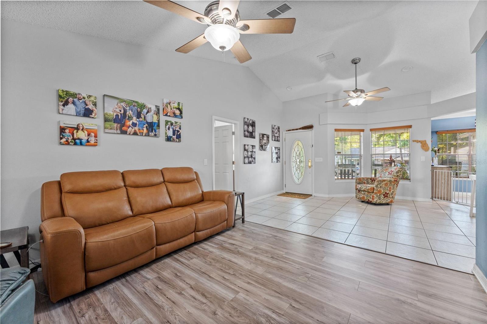 956 EDGEHILL DR, PALM HARBOR, FL, 34684