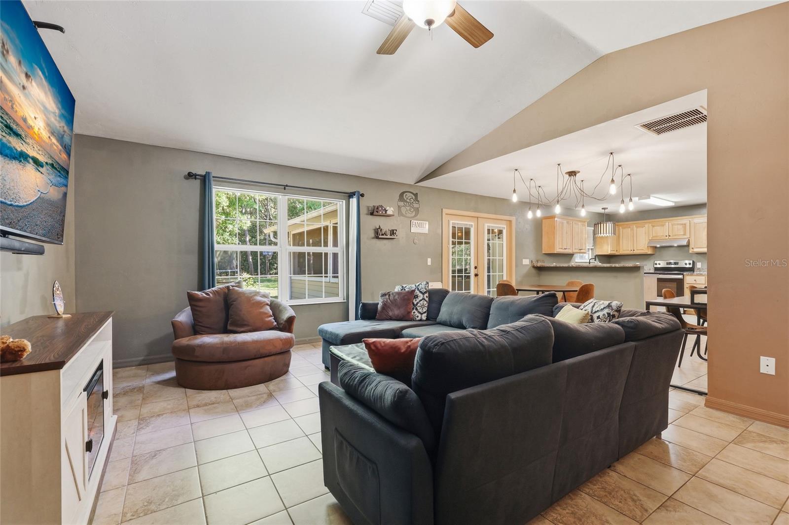 347 ASHLEY ST, HAWTHORNE, FL, 32640