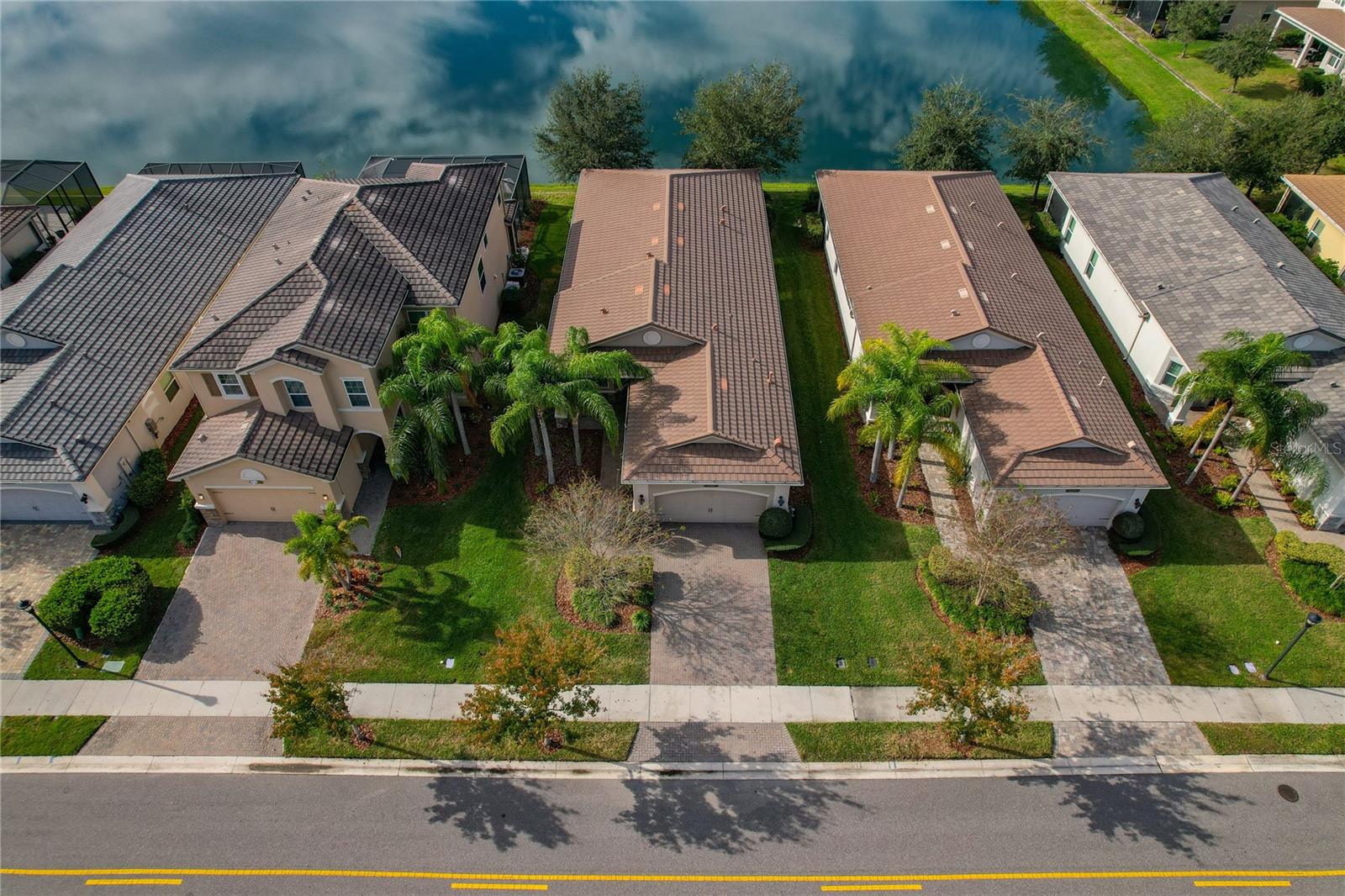 30588 CHESAPEAKE BAY DR, WESLEY CHAPEL, FL, 33543