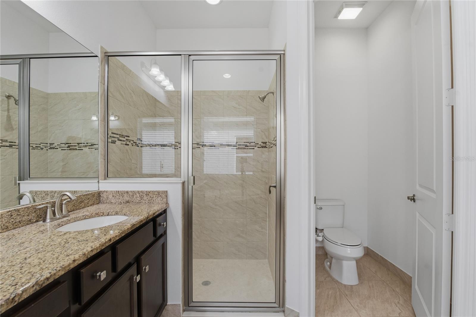 30588 CHESAPEAKE BAY DR, WESLEY CHAPEL, FL, 33543