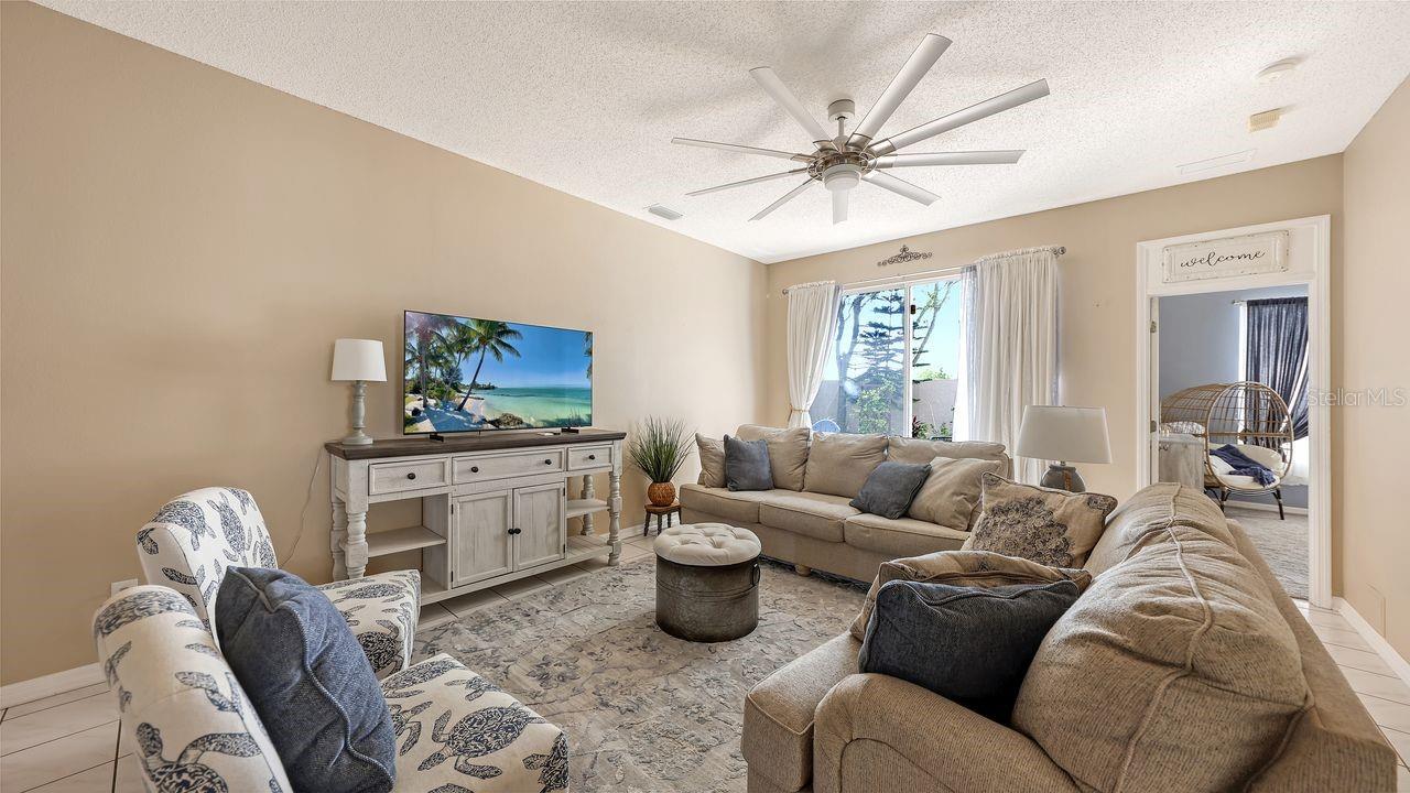 356 FAREHAM DR, VENICE, FL, 34293