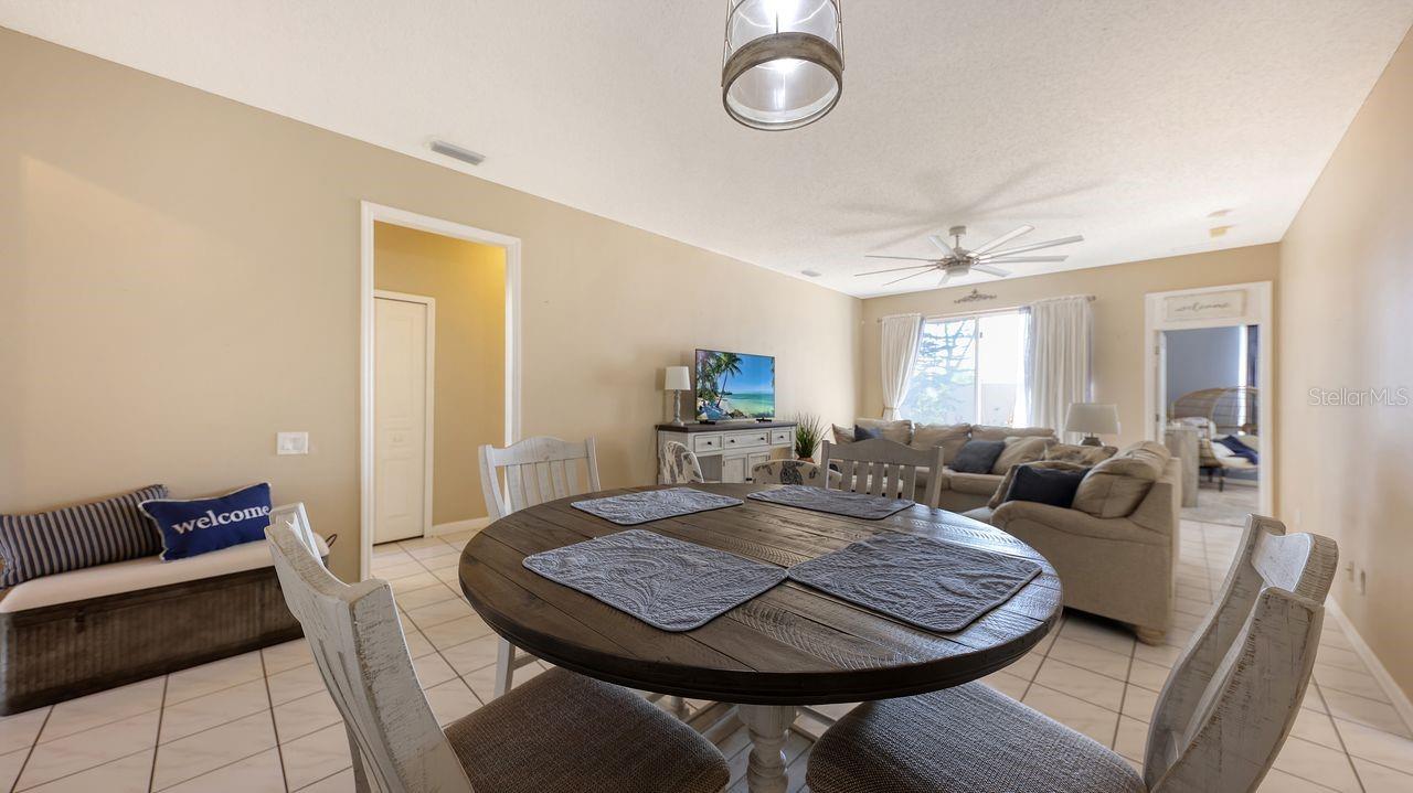 356 FAREHAM DR, VENICE, FL, 34293
