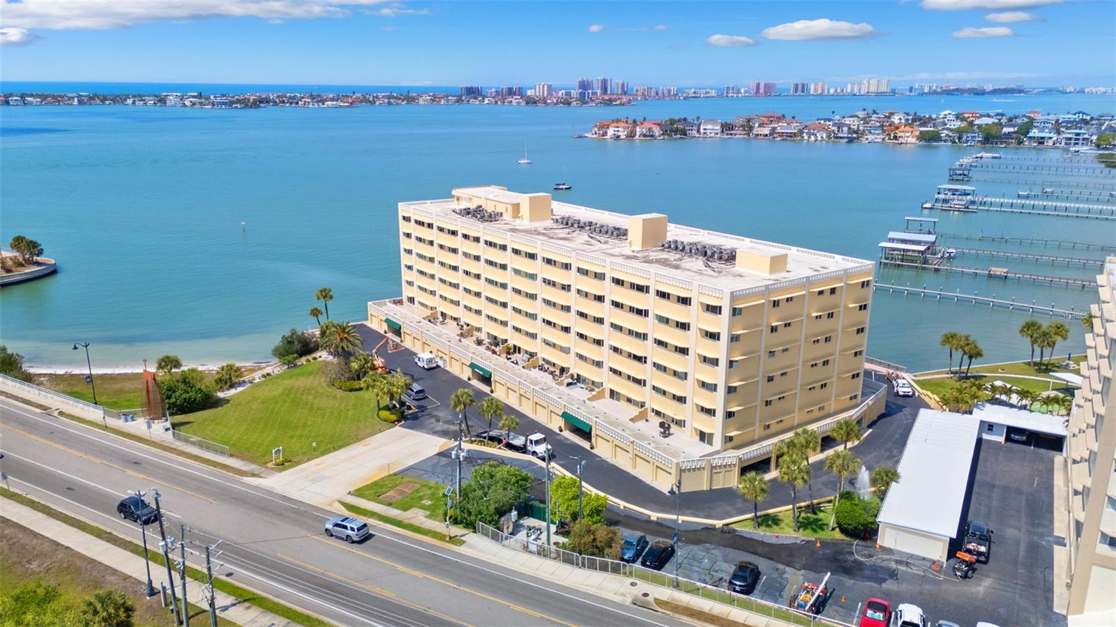 100 BLUFF VIEW DR #409C, BELLEAIR BLUFFS, FL, 33770