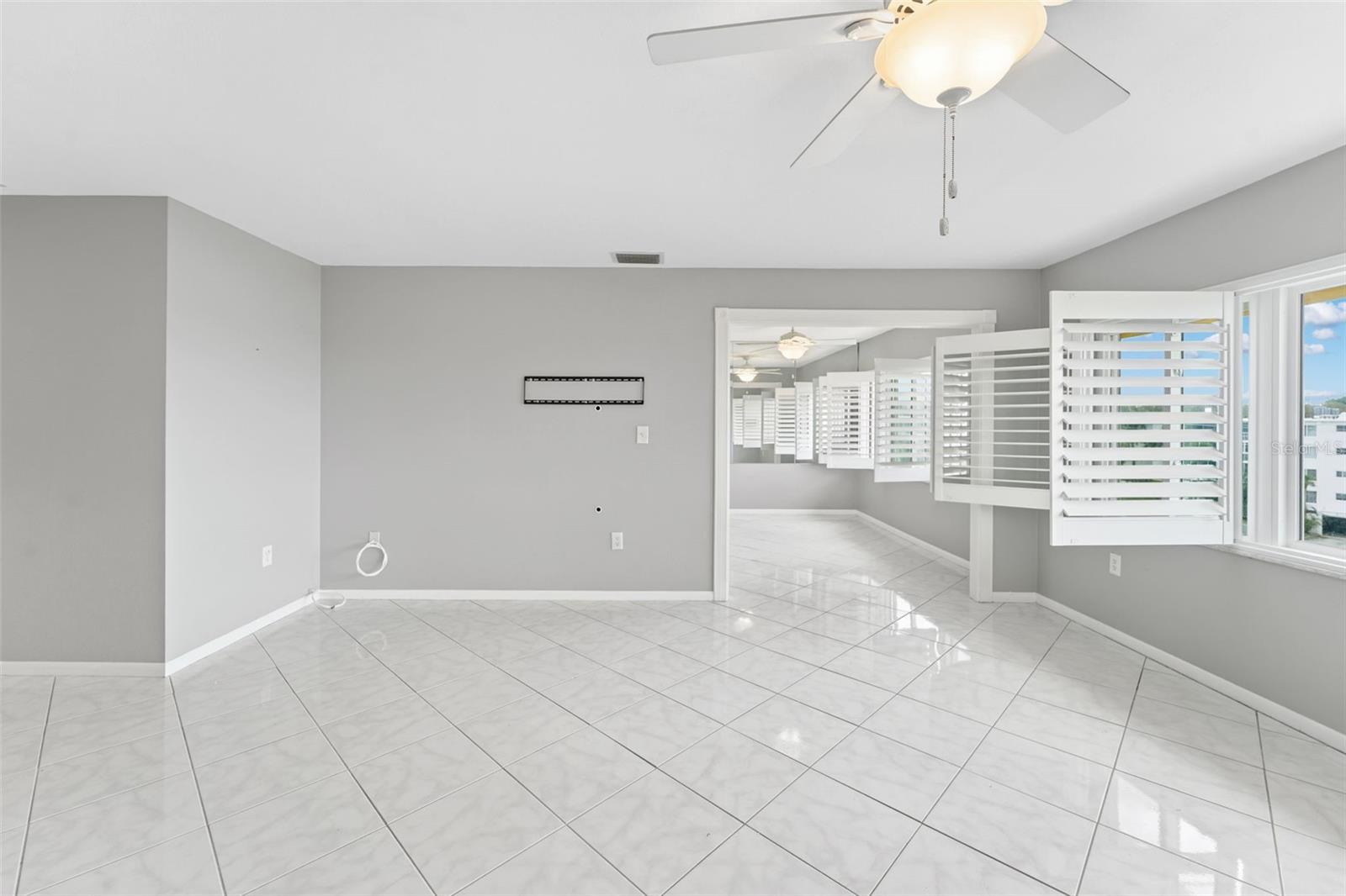 100 BLUFF VIEW DR #409C, BELLEAIR BLUFFS, FL, 33770
