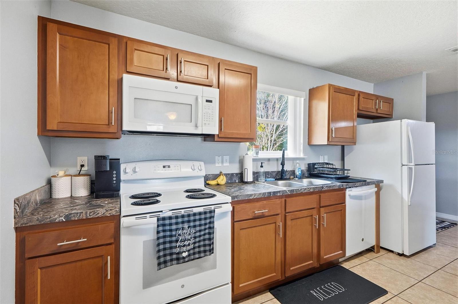 27 ROYAL OAK DRIVE, PALM COAST, FL, 32164