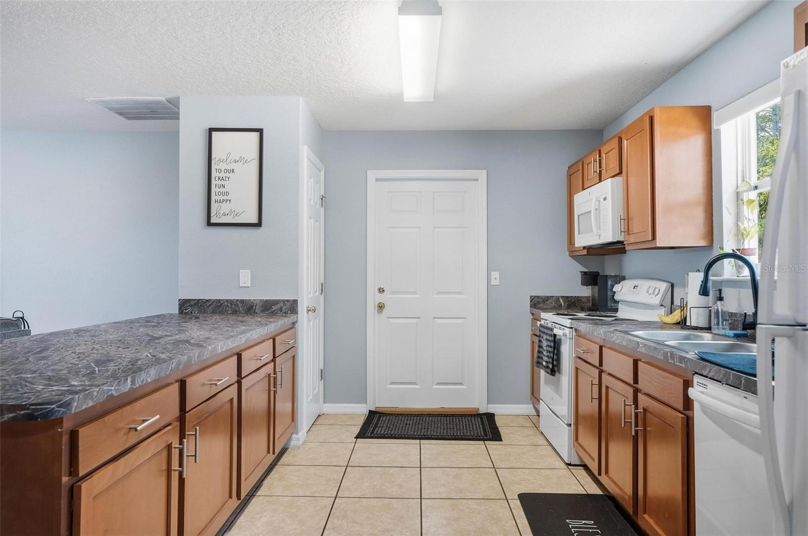 27 ROYAL OAK DRIVE, PALM COAST, FL, 32164