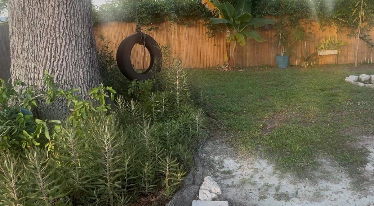 2488 WARNE ST, PORT CHARLOTTE, FL, 33952
