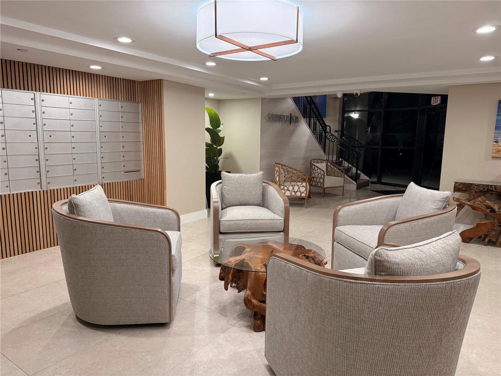 670 ISLAND WAY #1006, CLEARWATER BEACH, FL, 33767