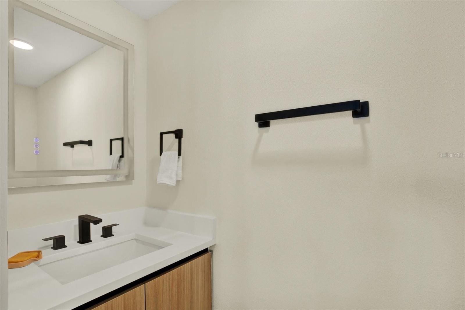 670 ISLAND WAY #1006, CLEARWATER BEACH, FL, 33767