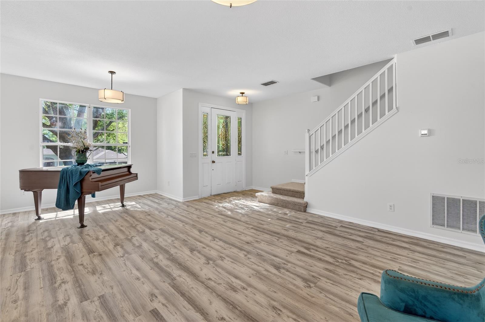 1305 WINDY BLUFF DR, MINNEOLA, FL, 34715