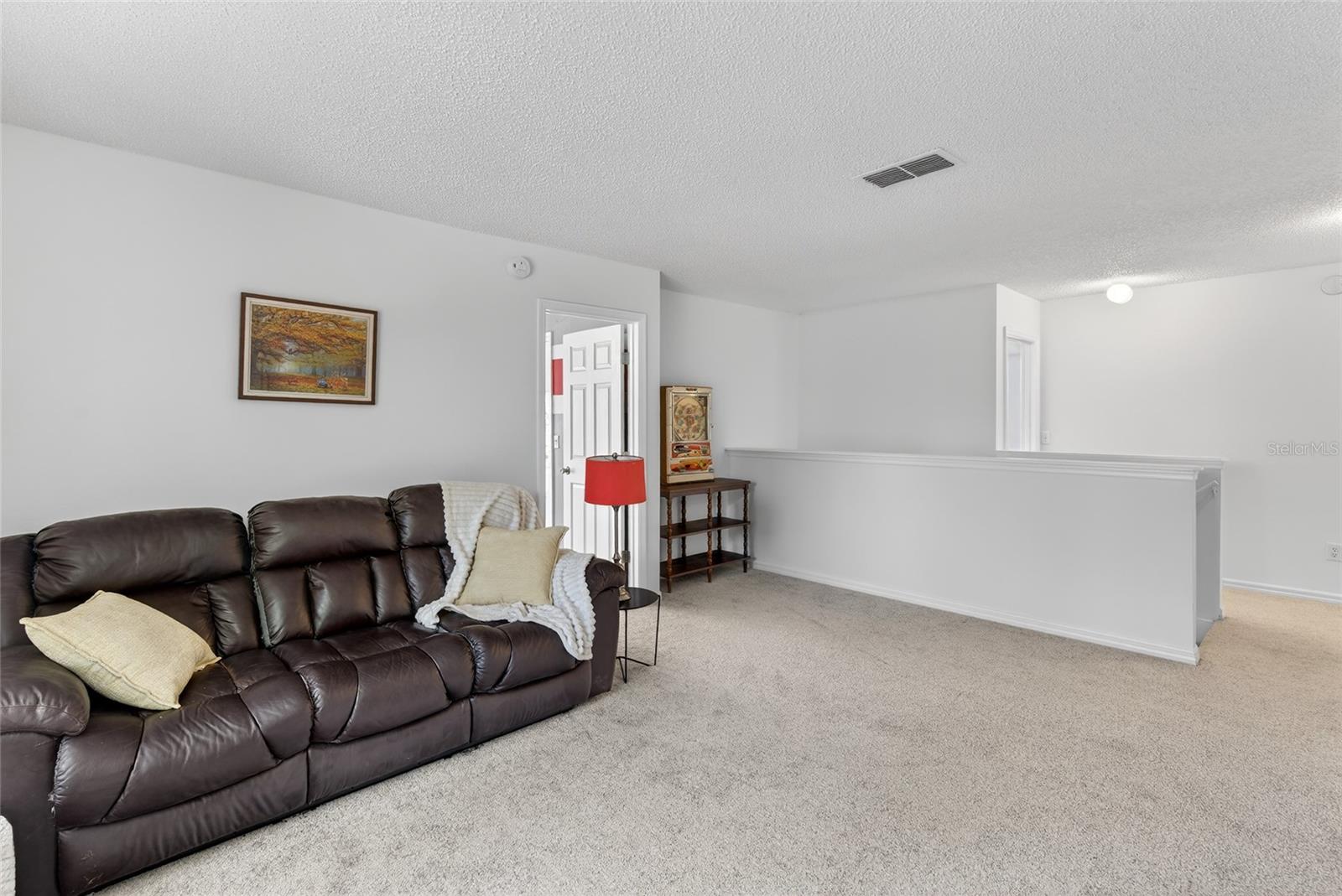 1305 WINDY BLUFF DR, MINNEOLA, FL, 34715