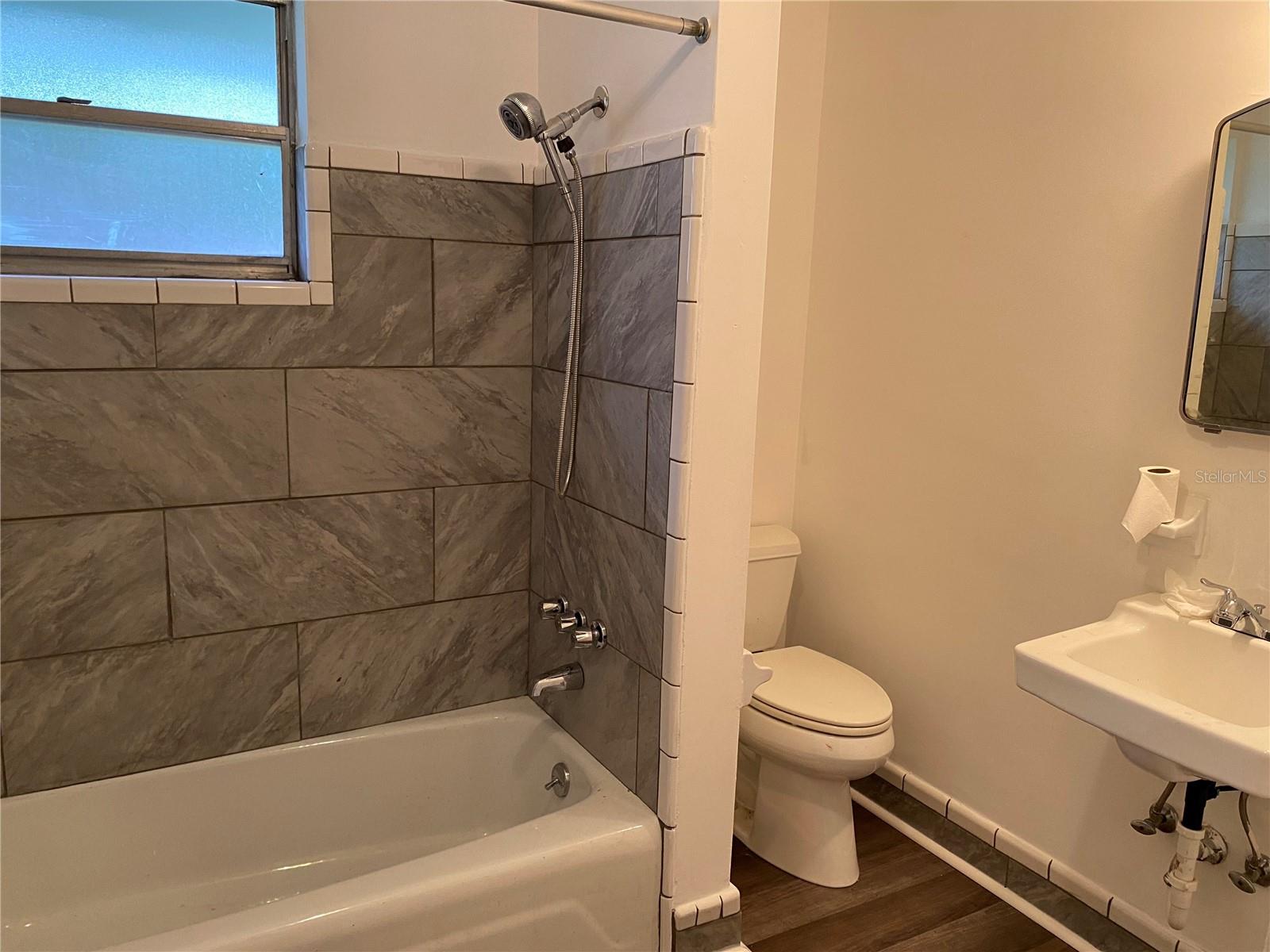 239 DESOTO ST, DAYTONA BEACH, FL, 32114