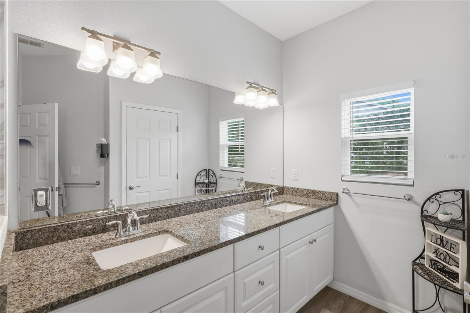 205 MERLOT ST, DELAND, FL, 32724