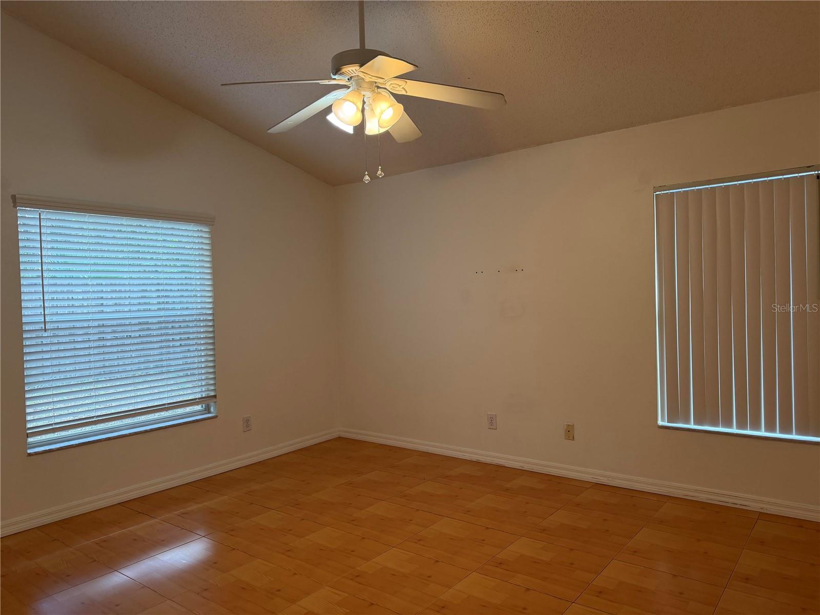 13726 MEADOWPARK AVE, ORLANDO, FL, 32826
