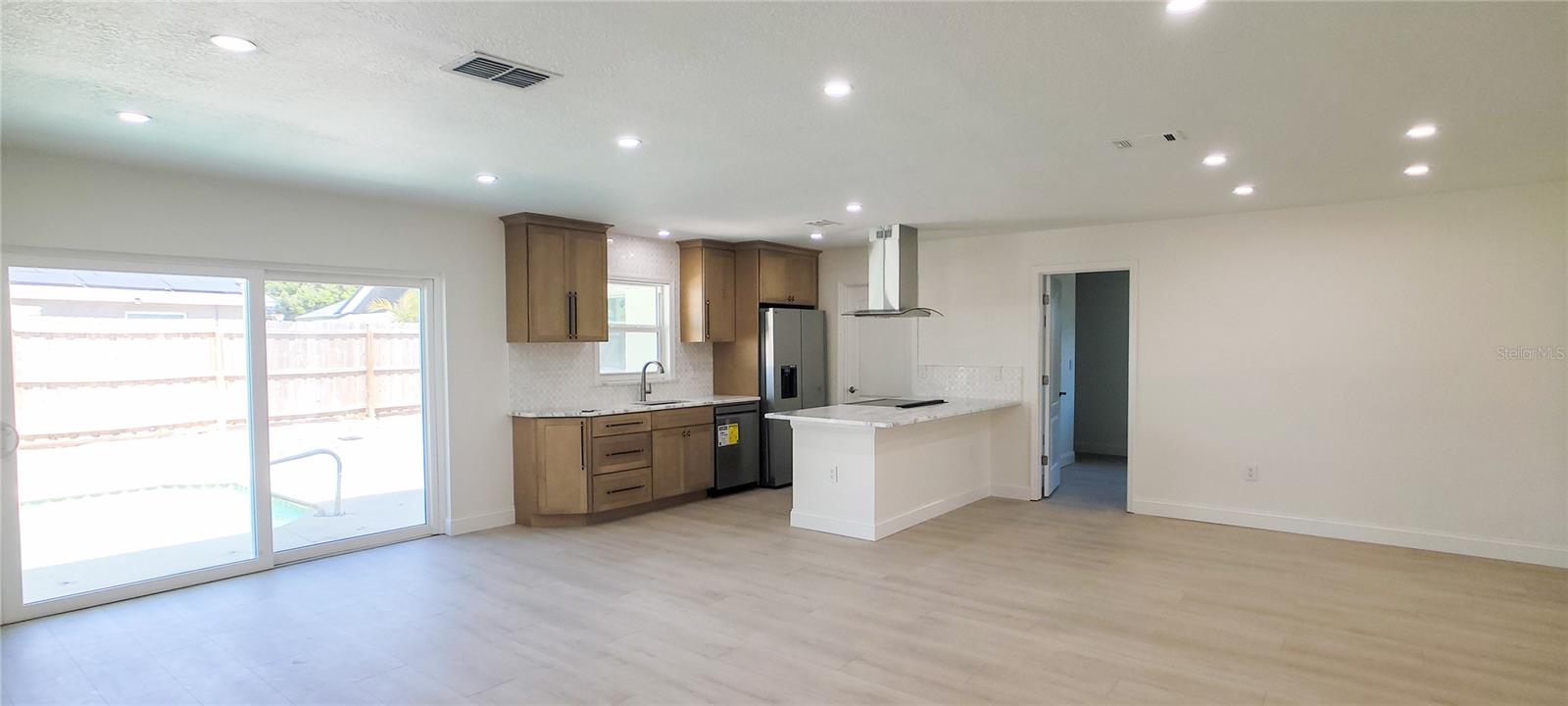 4018 29TH AVE W, BRADENTON, FL, 34205