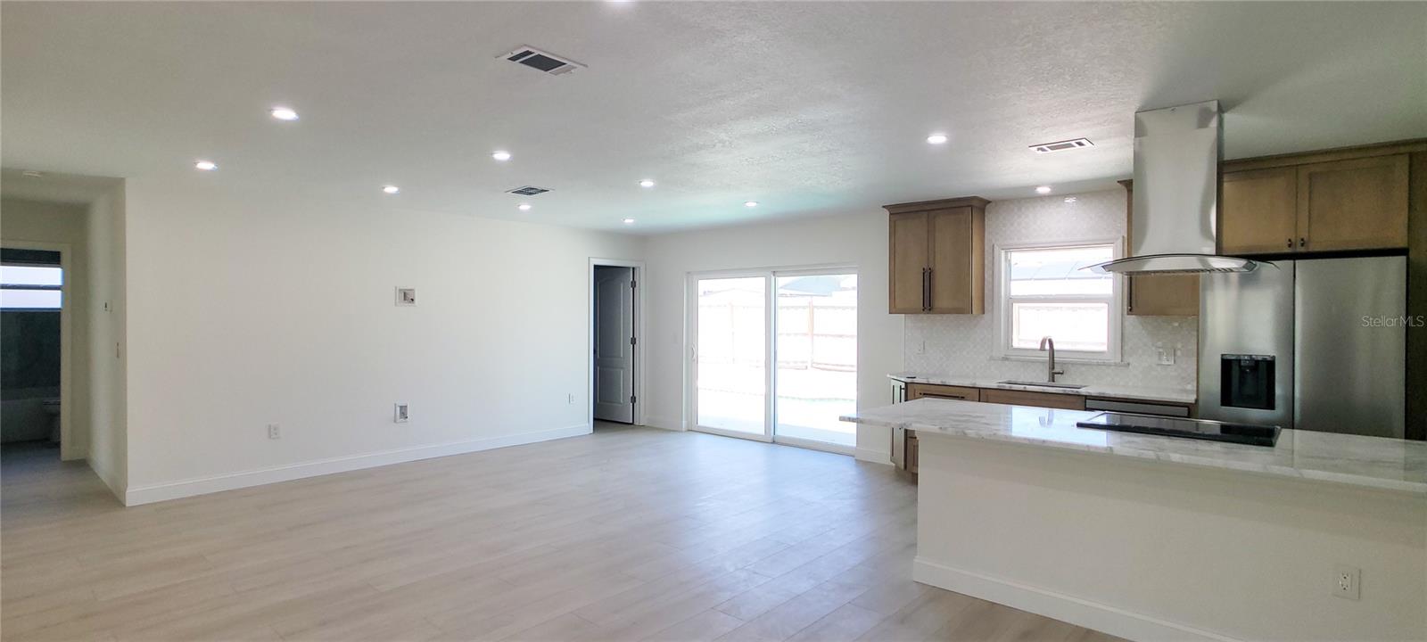 4018 29TH AVE W, BRADENTON, FL, 34205