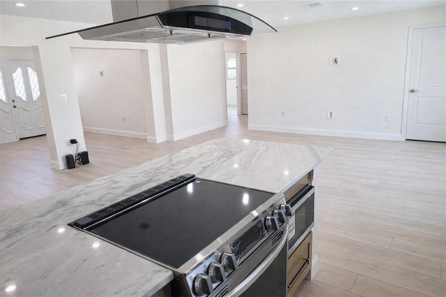 4018 29TH AVE W, BRADENTON, FL, 34205