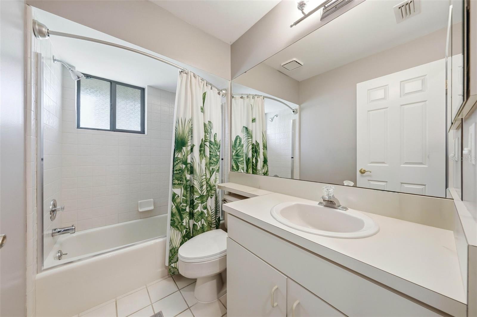 29116 BEAUCLAIRE DR, TAVARES, FL, 32778