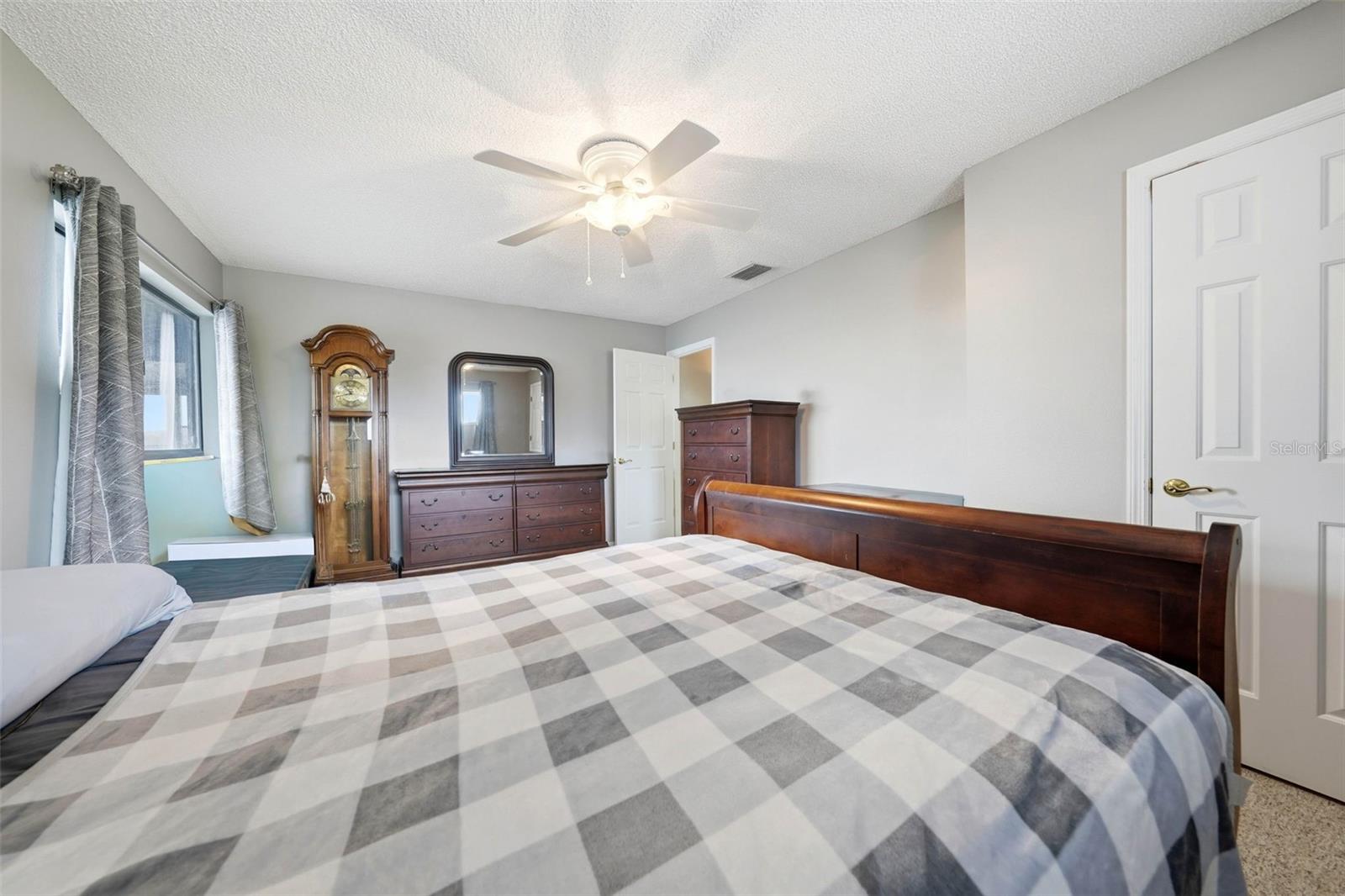 29116 BEAUCLAIRE DR, TAVARES, FL, 32778