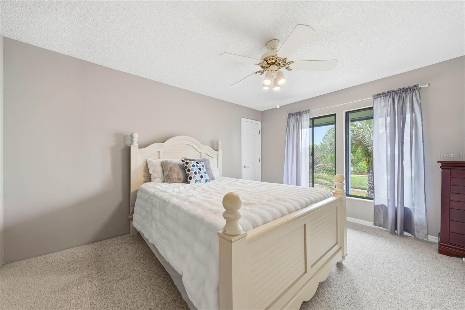 29116 BEAUCLAIRE DR, TAVARES, FL, 32778