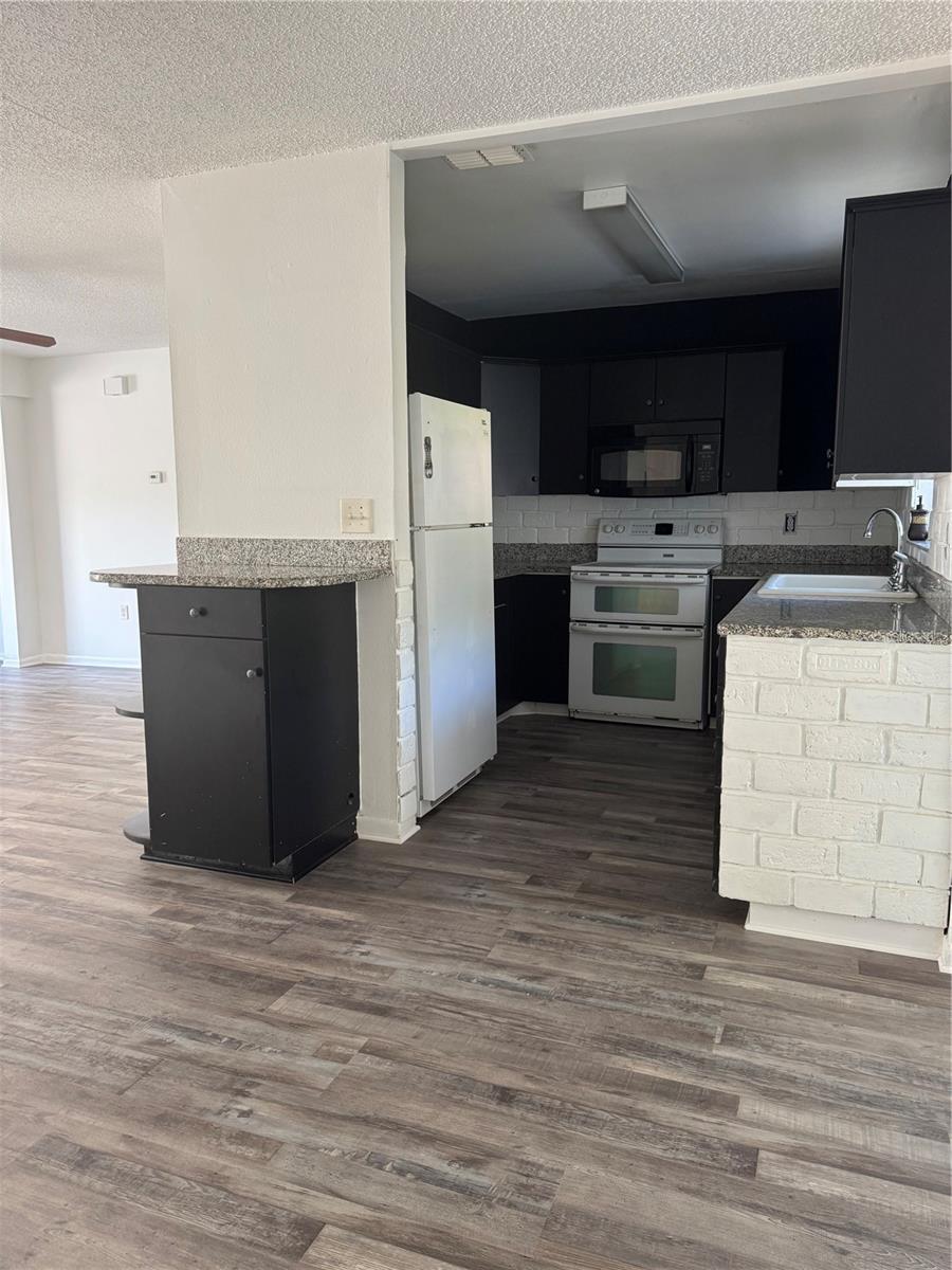 2074 DODGE ST, CLEARWATER, FL, 33760