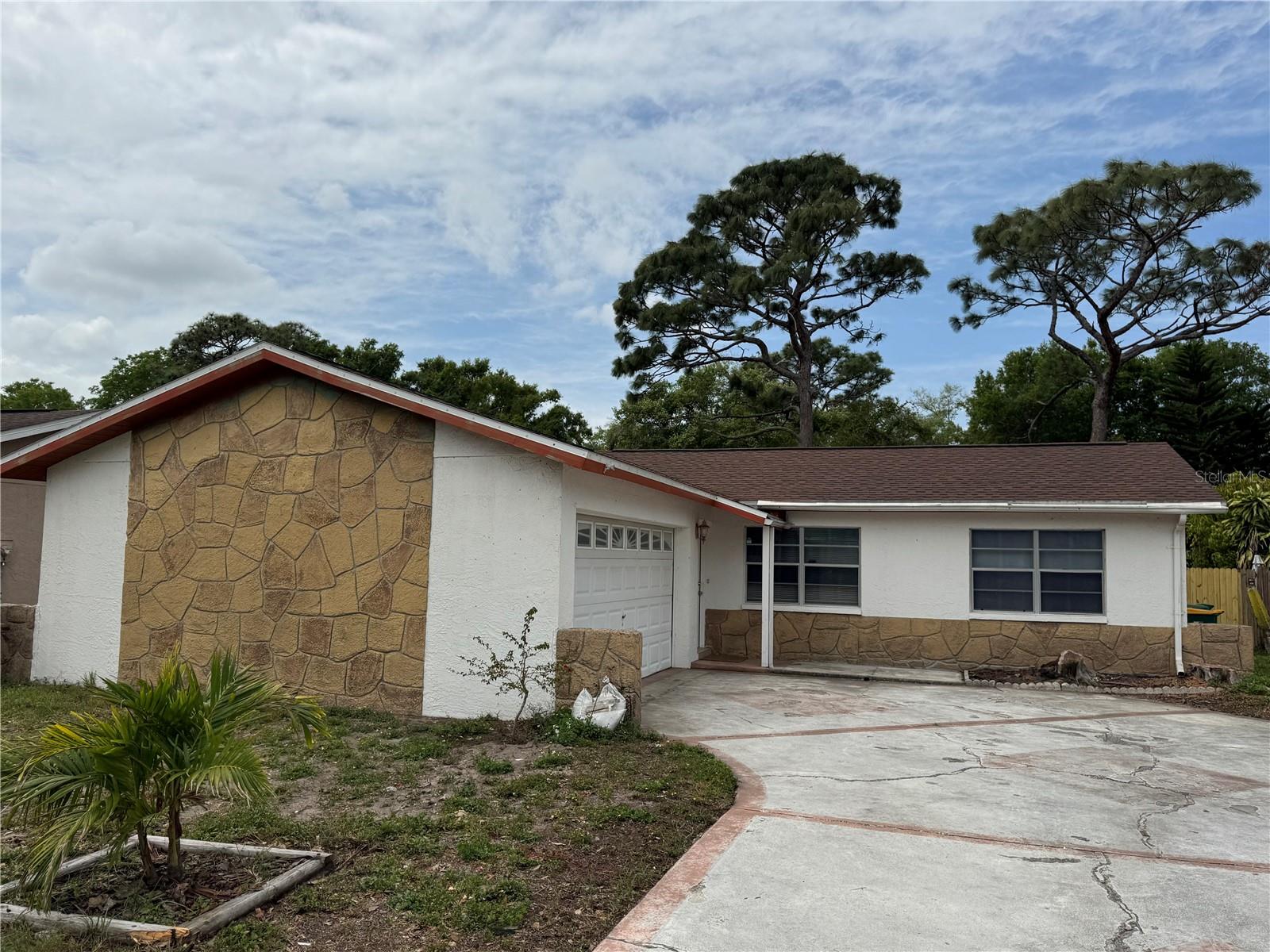 2074 DODGE ST, CLEARWATER, FL, 33760