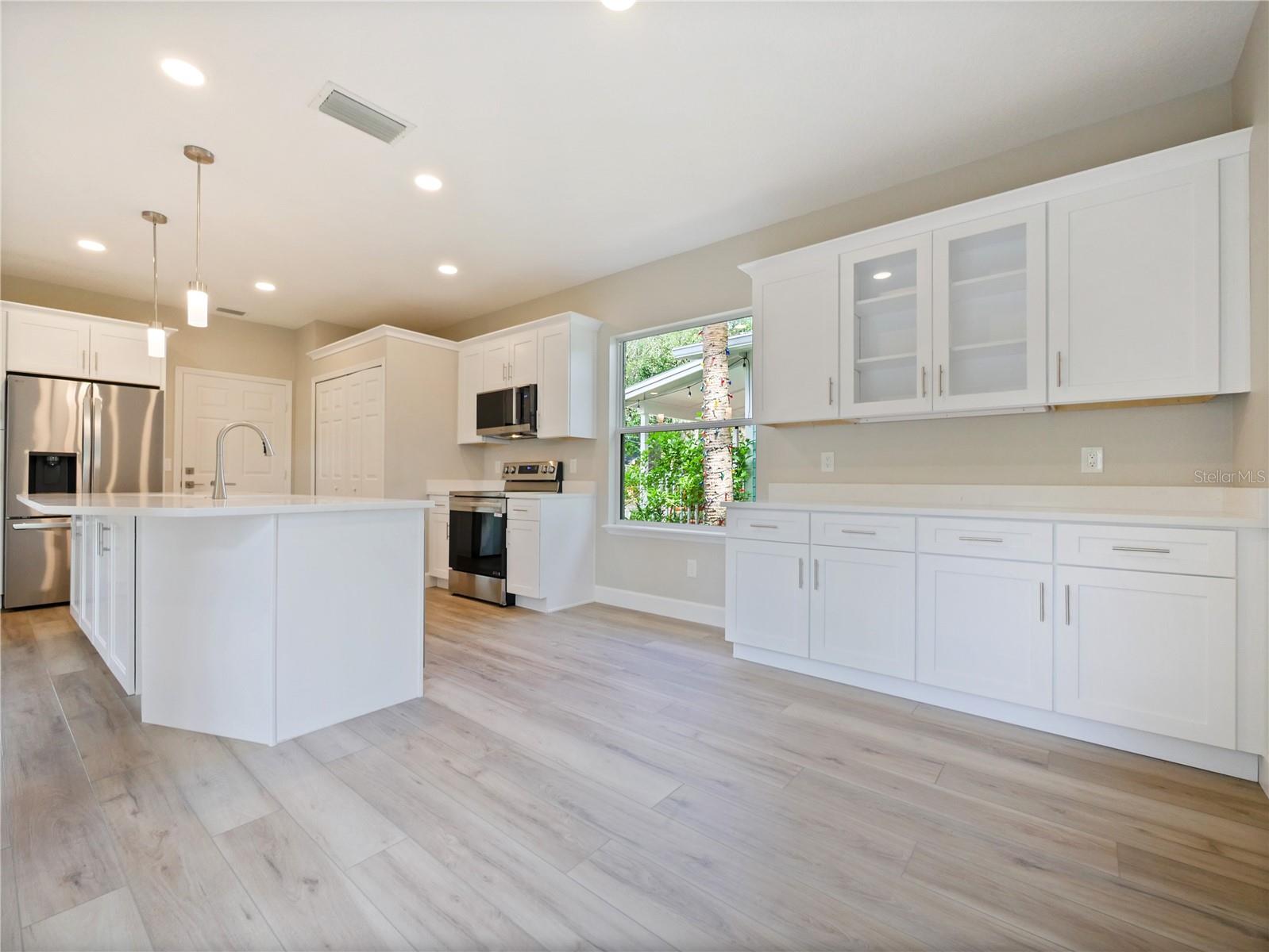 1801 FORMOSA AVE, ORLANDO, FL, 32804