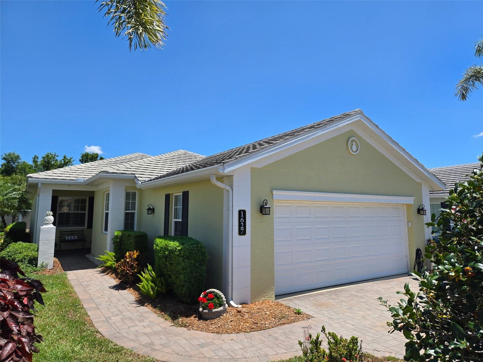 1627 LANCASHIRE DR, VENICE, FL, 34293