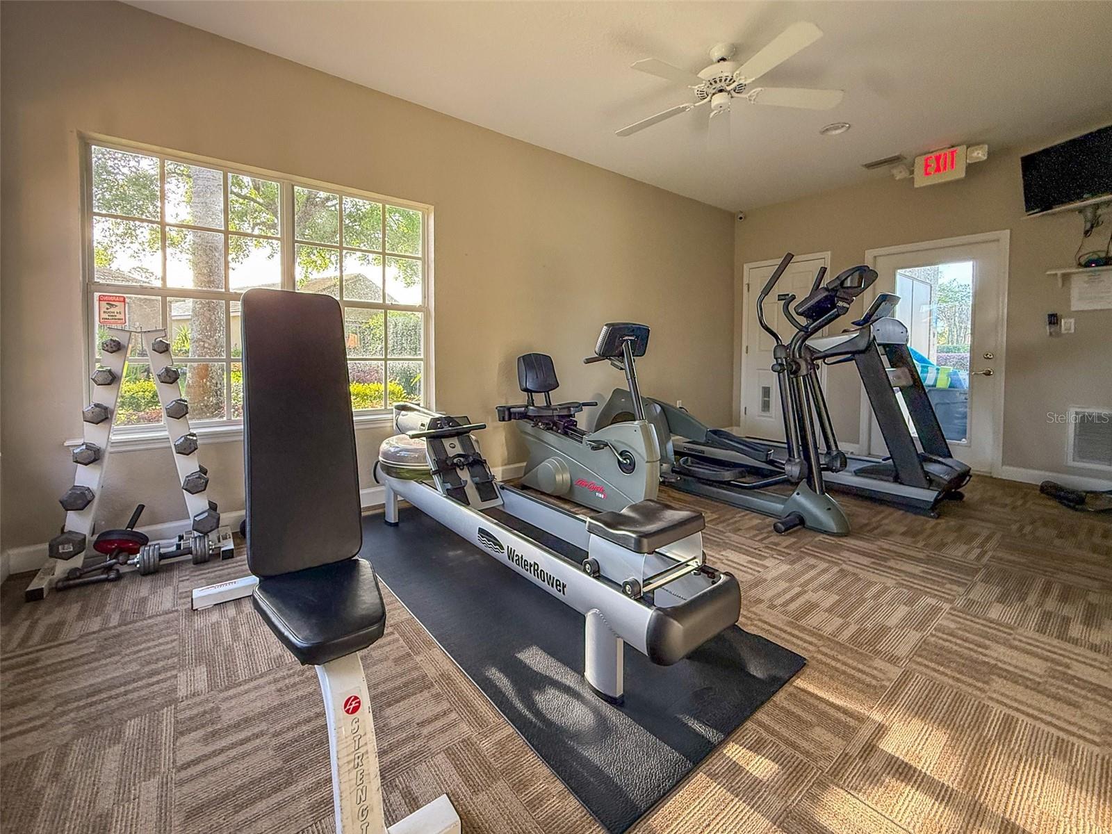 9035 SAINT ANDREWS WAY, MOUNT DORA, FL, 32757