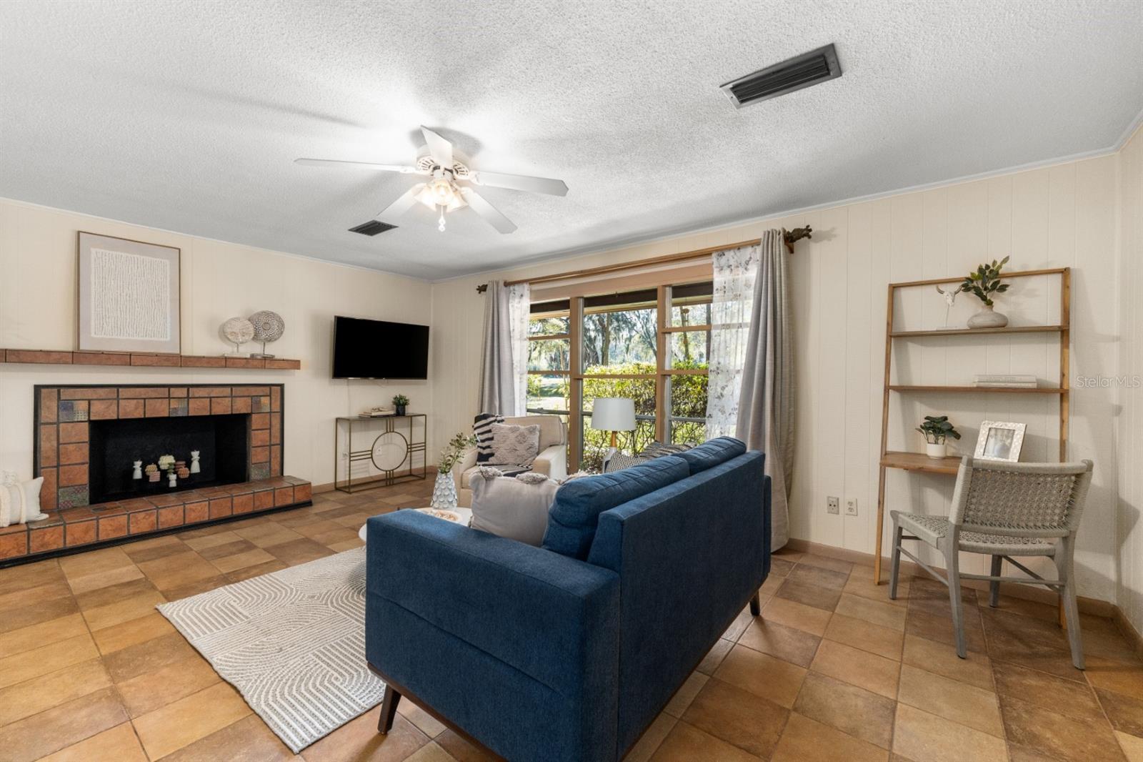 8118 SW 1ST PL, GAINESVILLE, FL, 32607