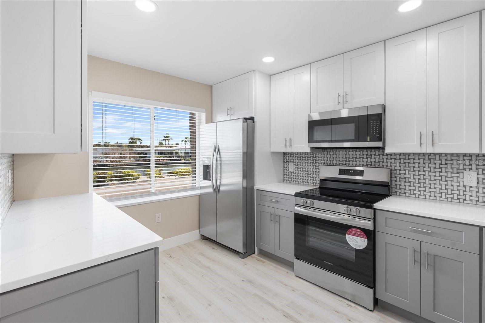 19029 US HIGHWAY 19 N #21E, CLEARWATER, FL, 33764