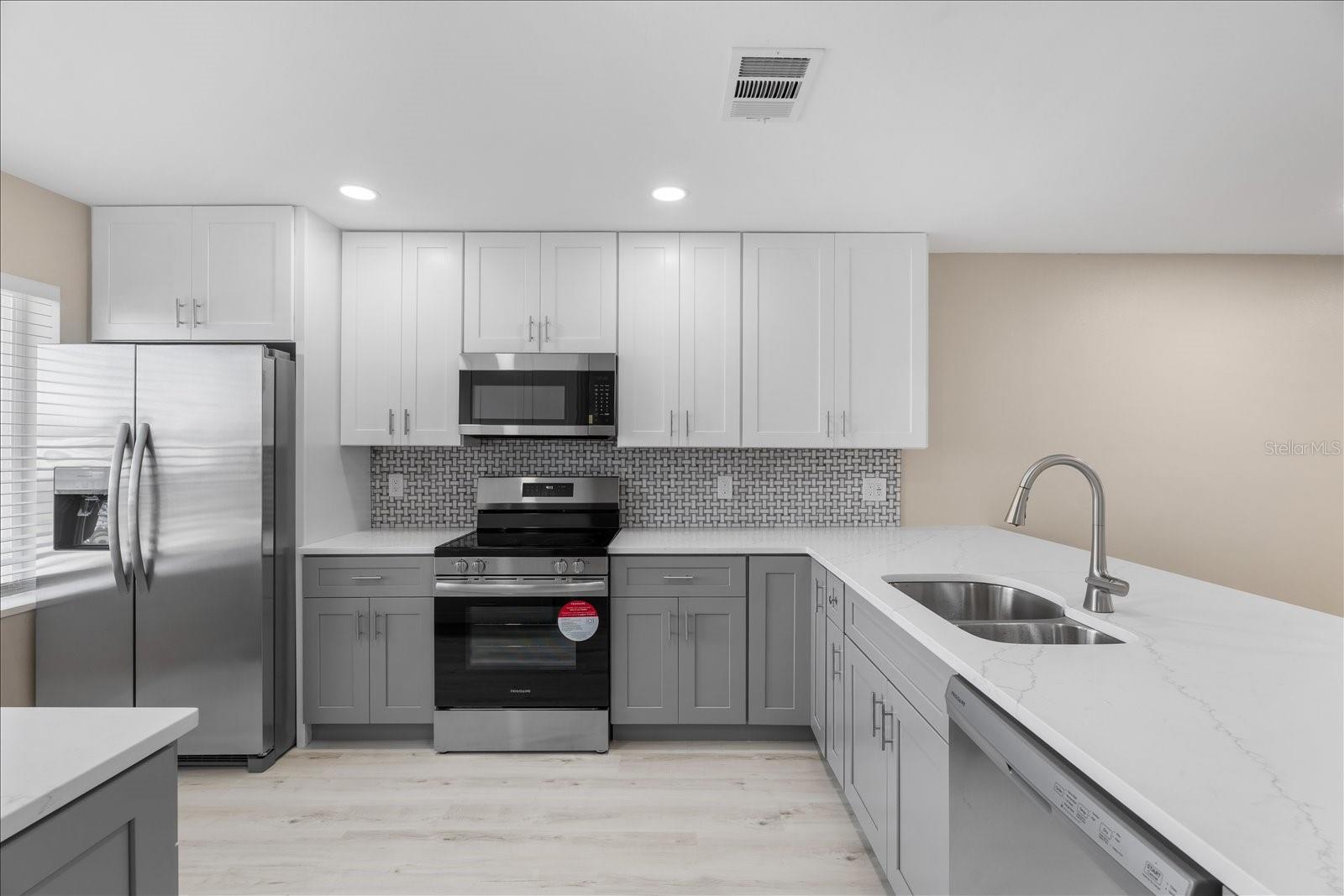 19029 US HIGHWAY 19 N #21E, CLEARWATER, FL, 33764