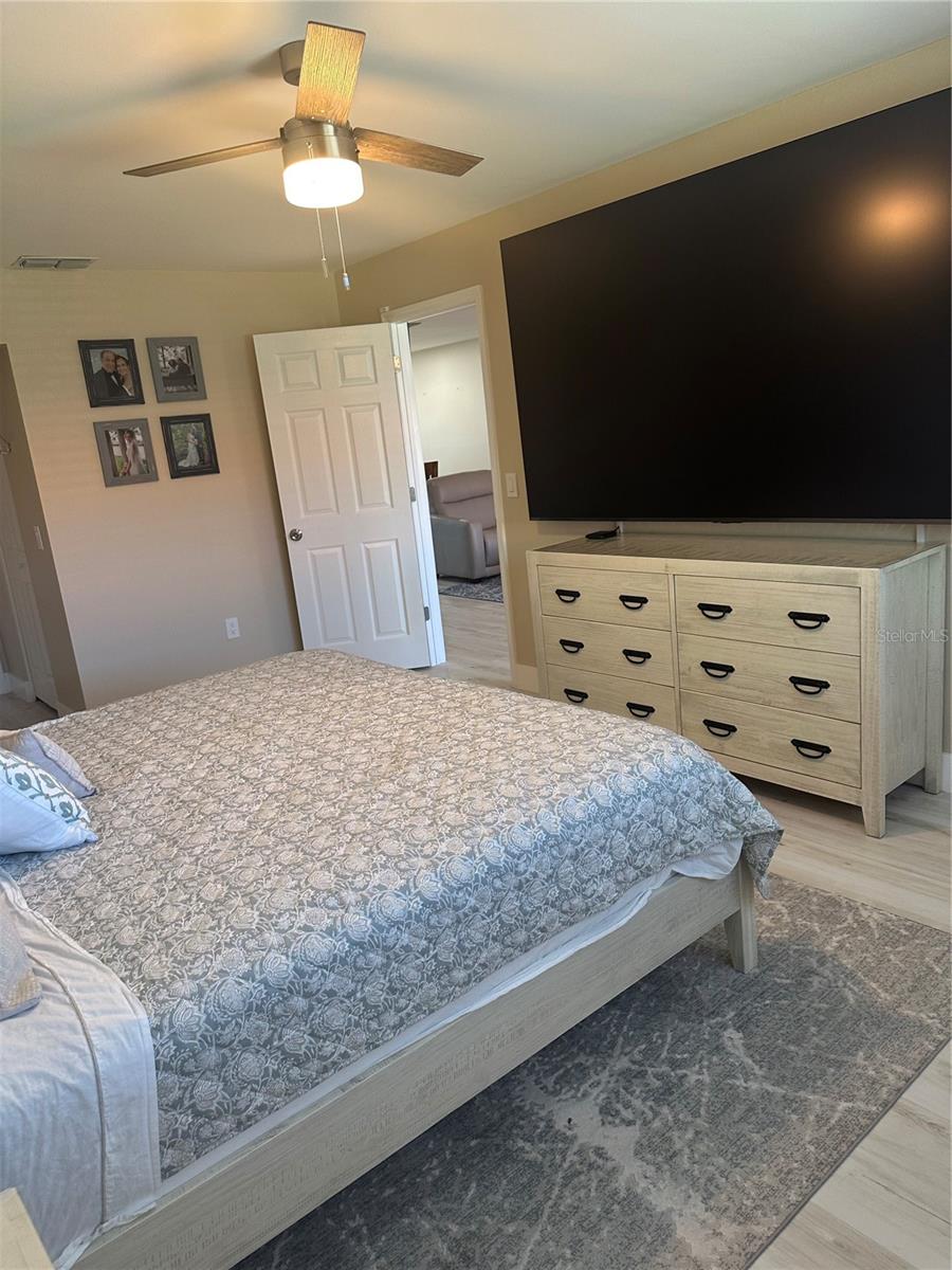 19029 US HIGHWAY 19 N #21E, CLEARWATER, FL, 33764