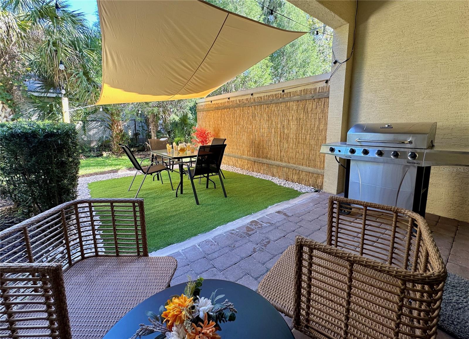 8111 ROSEVILLE BLVD, DAVENPORT, FL, 33896