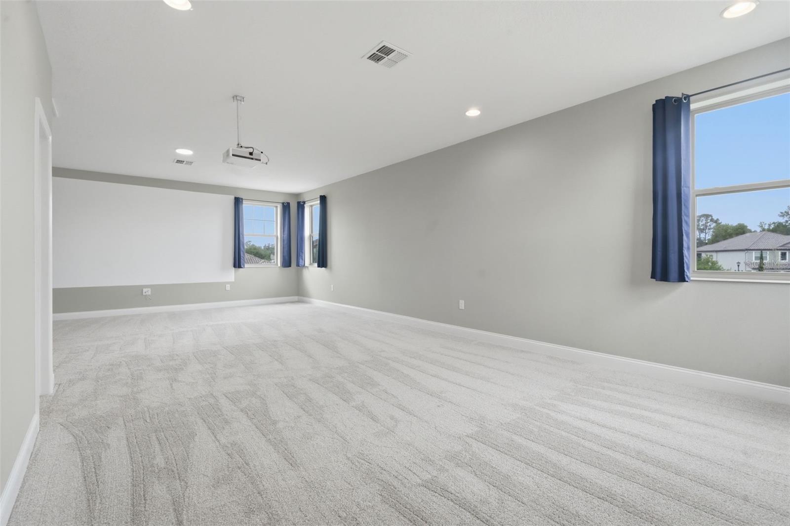 251 TEDDY RUSHING ST, DEBARY, FL, 32713