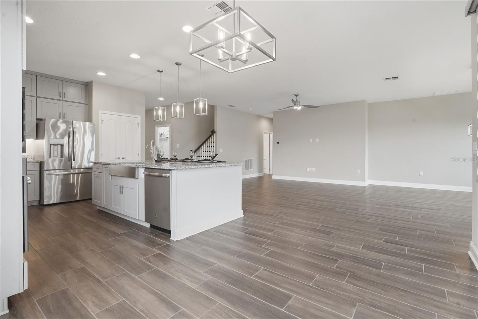 251 TEDDY RUSHING ST, DEBARY, FL, 32713