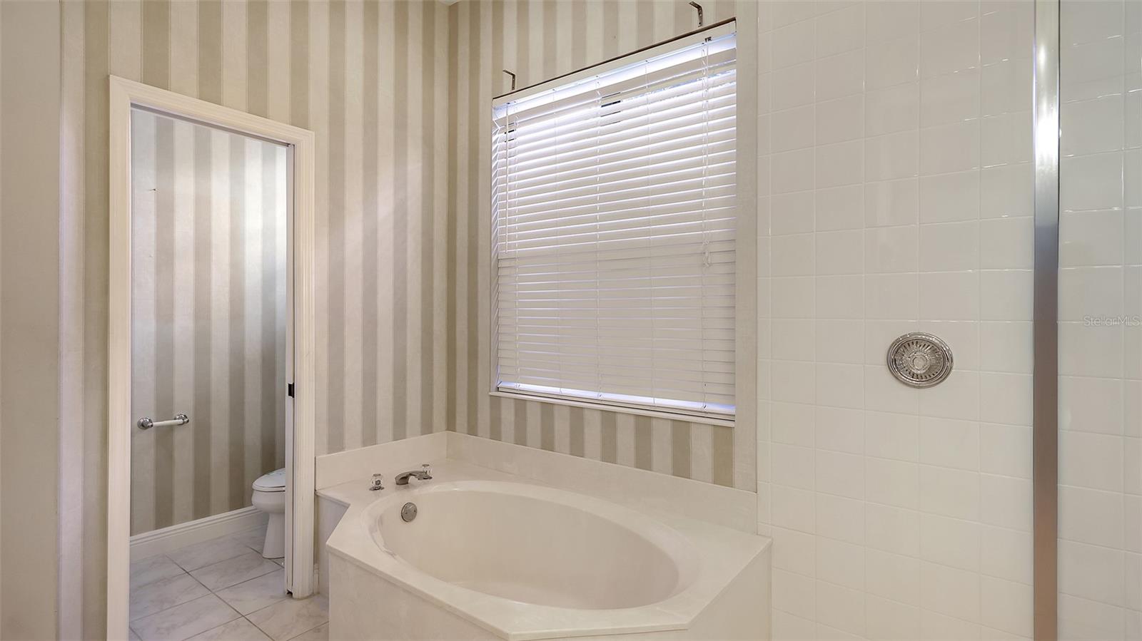 7134 WHITEMARSH CIR, LAKEWOOD RANCH, FL, 34202