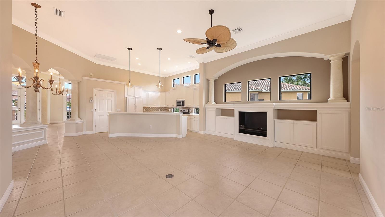 7134 WHITEMARSH CIR, LAKEWOOD RANCH, FL, 34202