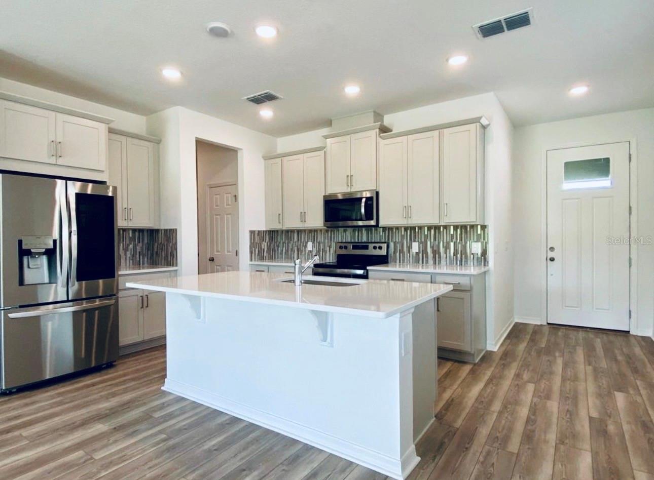 2668 SPIDER LILY CT, CLERMONT, FL, 34711