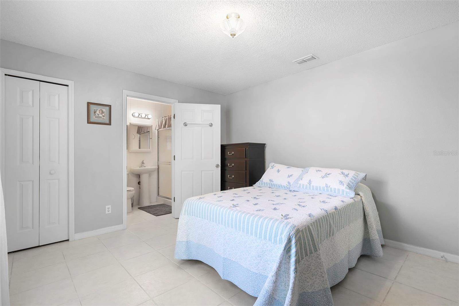 2970 NEWMARK DR, DELTONA, FL, 32738