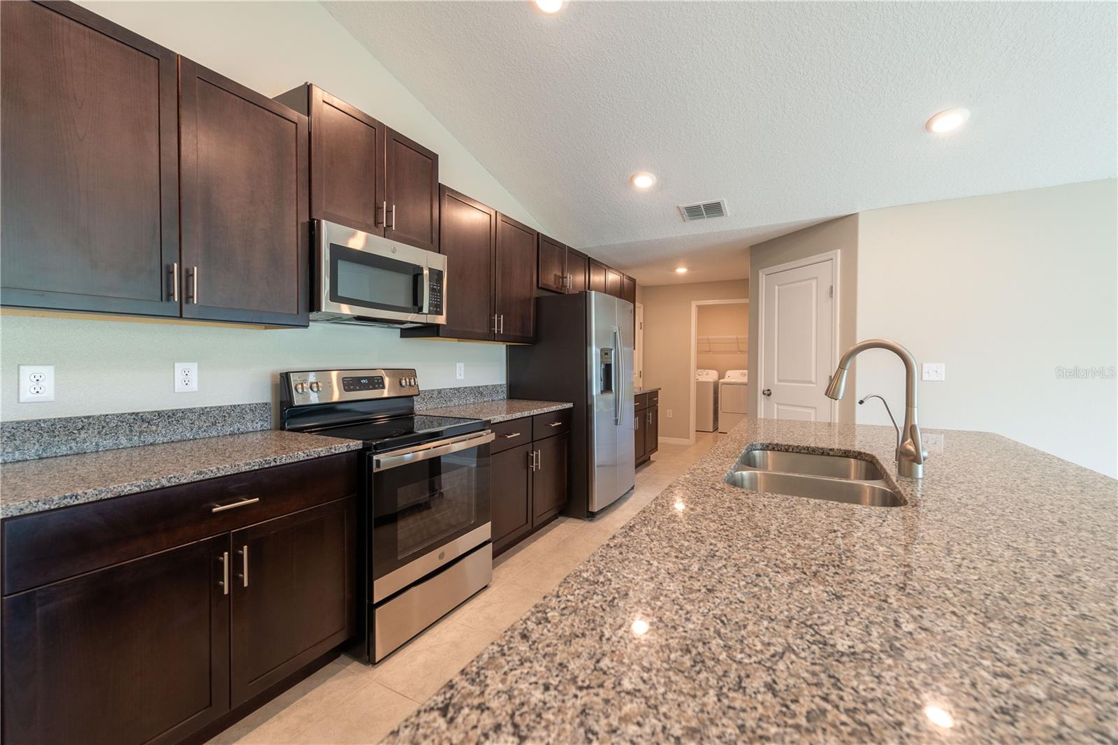 1837 SAND DAISY PL, RUSKIN, FL, 33570