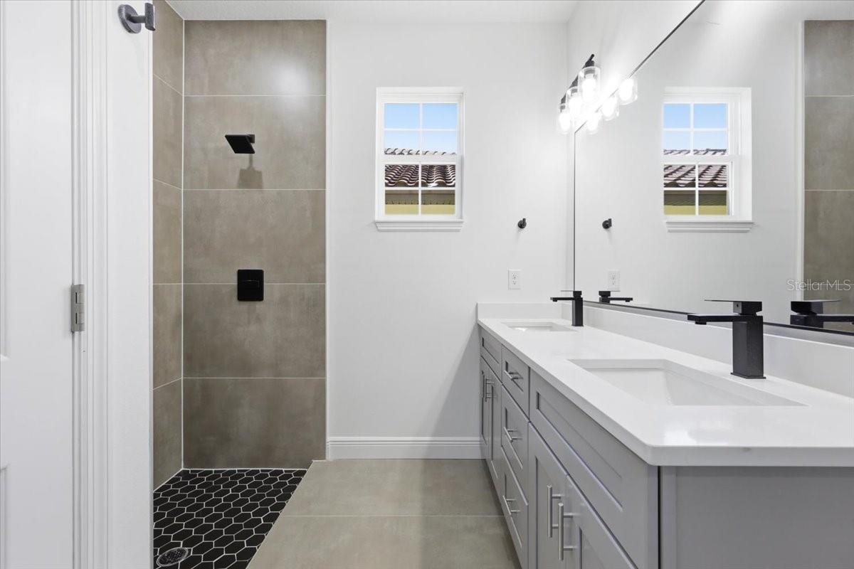 363 VILLA SORRENTO CIR, HAINES CITY, FL, 33844